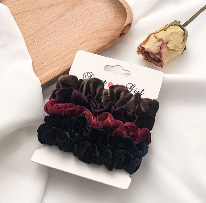 HomeAura Satin Scrunchies — Snag-Free Everyday Set